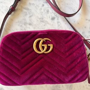Gucci Marmount cross body bag velvet